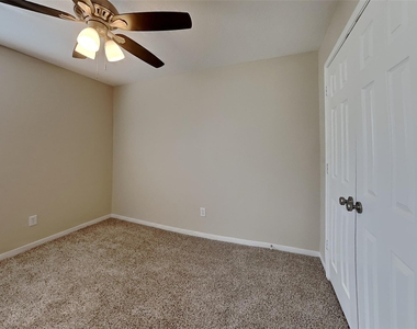 5014 Woodland Meadows Lane - Photo Thumbnail 13