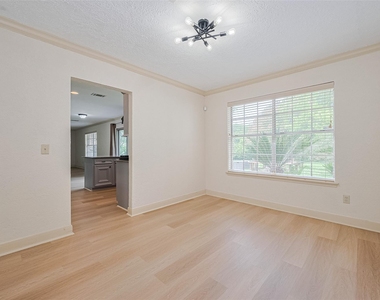3614 Bee Bayou Lane - Photo Thumbnail 14