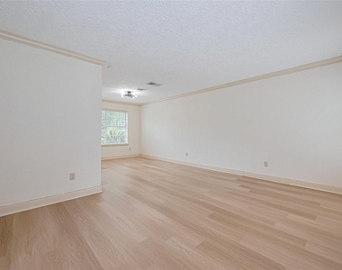 3614 Bee Bayou Lane - Photo Thumbnail 16