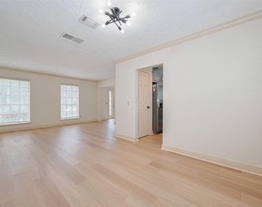 3614 Bee Bayou Lane - Photo Thumbnail 18