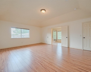 3614 Bee Bayou Lane - Photo Thumbnail 21