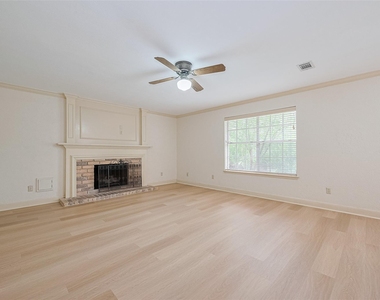 3614 Bee Bayou Lane - Photo Thumbnail 5