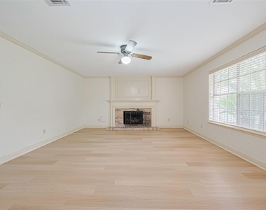 3614 Bee Bayou Lane - Photo Thumbnail 6