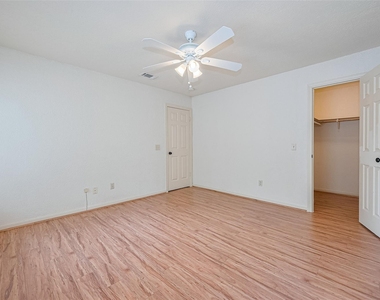 3614 Bee Bayou Lane - Photo Thumbnail 33