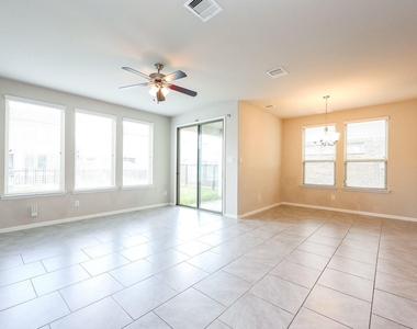 3418 Harvest Meadow Lane - Photo Thumbnail 13