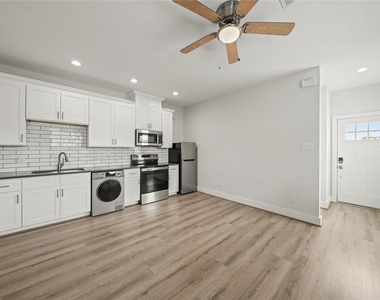 4007 New Orleans Street - Photo Thumbnail 2