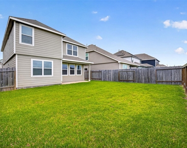 4818 Blue Jacaranda Way - Photo Thumbnail 34