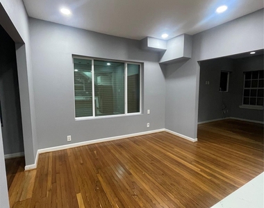 2517 Isabella St Street - Photo Thumbnail 3