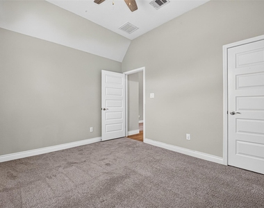 2232 Blackhawk Ridge Lane - Photo Thumbnail 29
