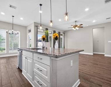 2232 Blackhawk Ridge Lane - Photo Thumbnail 16
