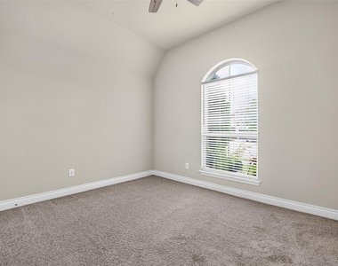 2232 Blackhawk Ridge Lane - Photo Thumbnail 27
