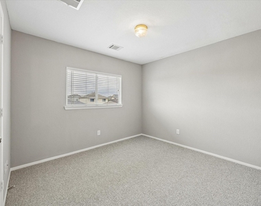 1609 Nichole Woods Drive - Photo Thumbnail 6