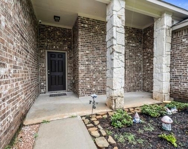 9850 Hunter Springs - Photo Thumbnail 3