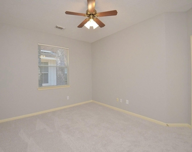 43 S Lace Arbor Drive - Photo Thumbnail 16