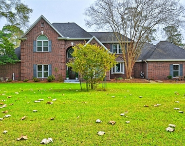 15461 Bedford Lane - Photo Thumbnail 4