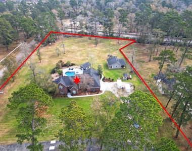15461 Bedford Lane - Photo Thumbnail 1