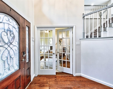 15461 Bedford Lane - Photo Thumbnail 6
