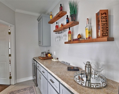 15461 Bedford Lane - Photo Thumbnail 20