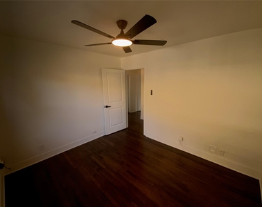 610 Fostoria Lane - Photo Thumbnail 23