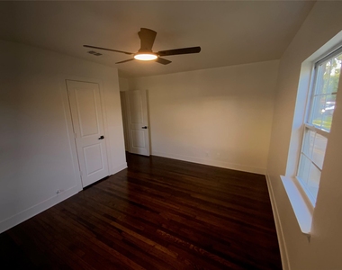610 Fostoria Lane - Photo Thumbnail 21