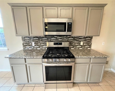 21622 Dalton Spring Lane - Photo Thumbnail 4