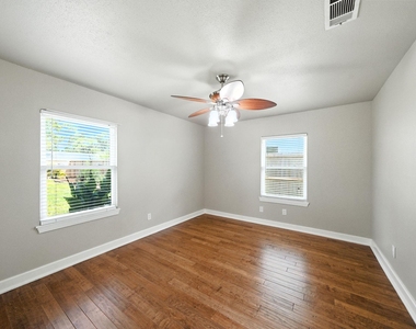 1714 Parana Drive - Photo Thumbnail 26