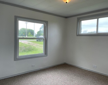 6085 Adams Flat Road - Photo Thumbnail 12
