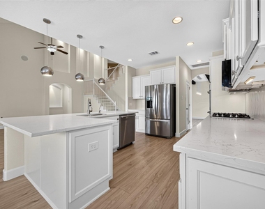 23410 Bracino Lake Drive - Photo Thumbnail 5