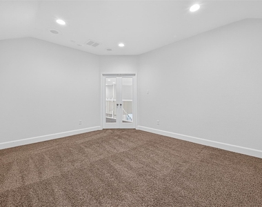 23410 Bracino Lake Drive - Photo Thumbnail 30