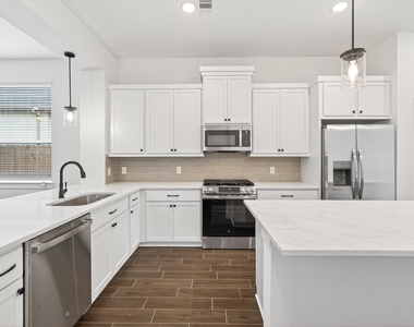 295 Mallards Rim Drive - Photo Thumbnail 10