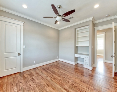 2006 Lubbock Street - Photo Thumbnail 19