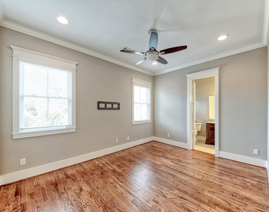 2006 Lubbock Street - Photo Thumbnail 18