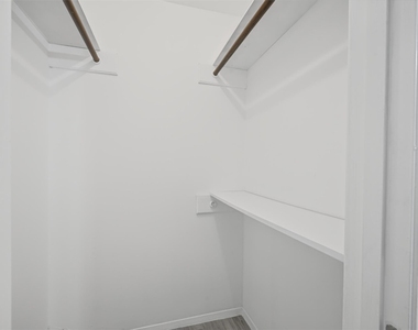 2202 Briarcreek Boulevard - Photo Thumbnail 19