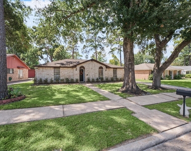 2202 Briarcreek Boulevard - Photo Thumbnail 38