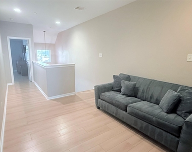 27 Umbria Lane - Photo Thumbnail 16