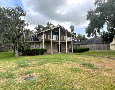 2109 Riverside Drive - Photo Thumbnail 1
