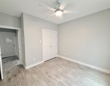 1214 Road 5203 - Photo Thumbnail 5