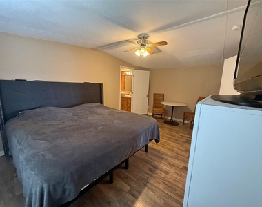 14 Walnut Bend - Photo Thumbnail 10