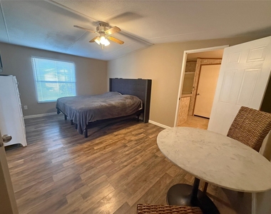 14 Walnut Bend - Photo Thumbnail 12