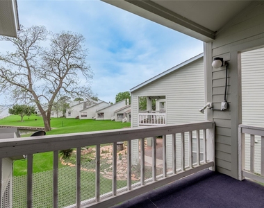 400 Echo Lane - Photo Thumbnail 36