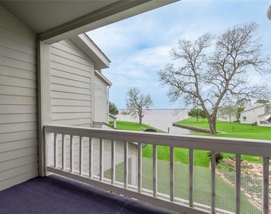400 Echo Lane - Photo Thumbnail 27