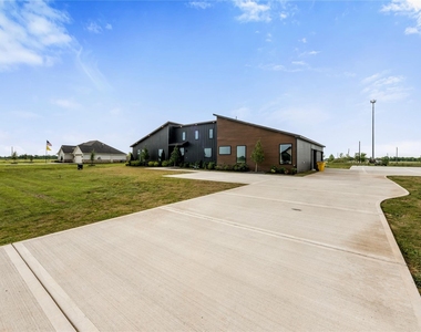 5119 Sophie Slanksy Way - Photo Thumbnail 26