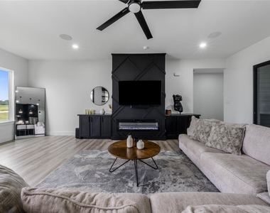 5119 Sophie Slanksy Way - Photo Thumbnail 6