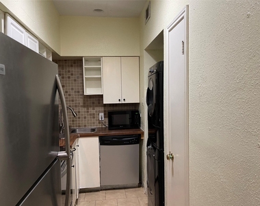 8055 Cambridge Street - Photo Thumbnail 19