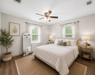 3802 Bayshore Drive - Photo Thumbnail 5