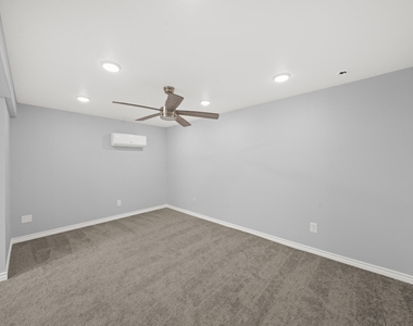 3802 Bayshore Drive - Photo Thumbnail 11