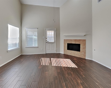 21542 Kings Bend Drive - Photo Thumbnail 1