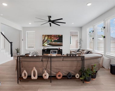 21715 White Bellflower Lane - Photo Thumbnail 10