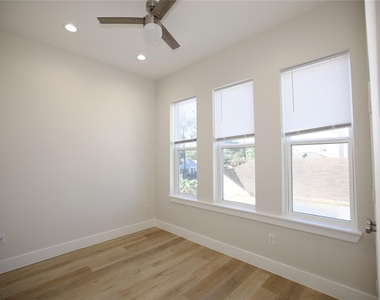 4003 Yale St - Photo Thumbnail 23