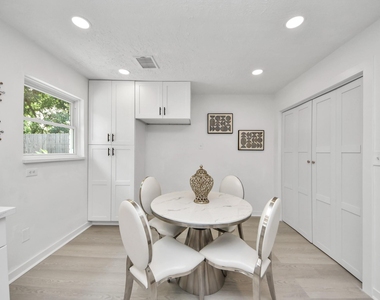 5619 Duxbury Street - Photo Thumbnail 22